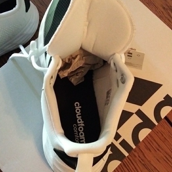 adidas OWNTHEGAME 2.0 - Picture 14 of 16